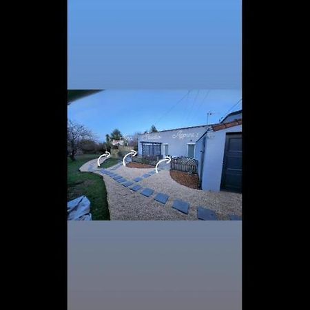 Petite Maison Mitoyenne Avec Terrasse Apartment Saint-Julien-de-Concelles Exterior foto